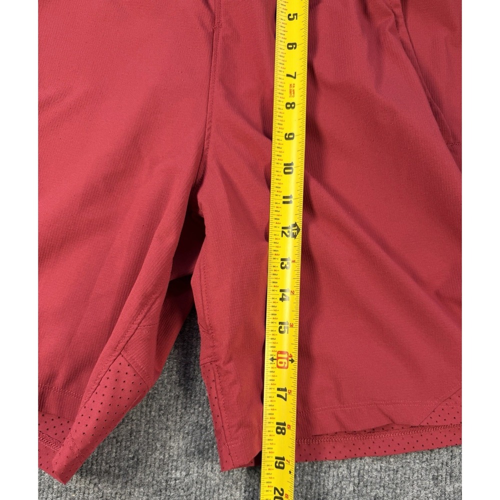 Under Armour Mens Medium Red Woven Training Shorts 1370382-664 Athletic Gym - Picture 4 of 10